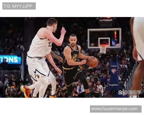 勇士二连败西部排名告急！防守问题凸显，库里高效表现难阻魔鬼赛程挑战