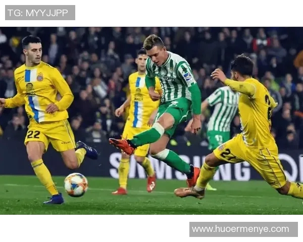 2006年巴萨与皇马巅峰对决回顾球迷心中的经典之战